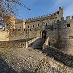 酒店 Castello Orsini Nerola