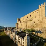 Castello Orsini 酒店 Nerola