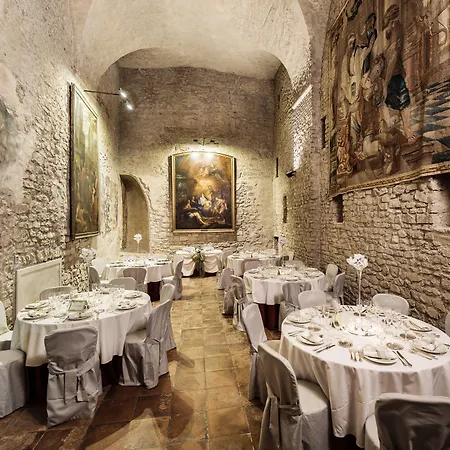 호텔 Castello Orsini 네롤라