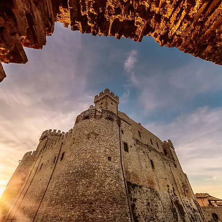 Castello Orsini 호텔 네롤라