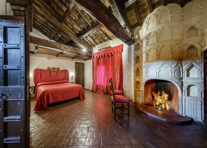 Castello Orsini ホテル Nerola